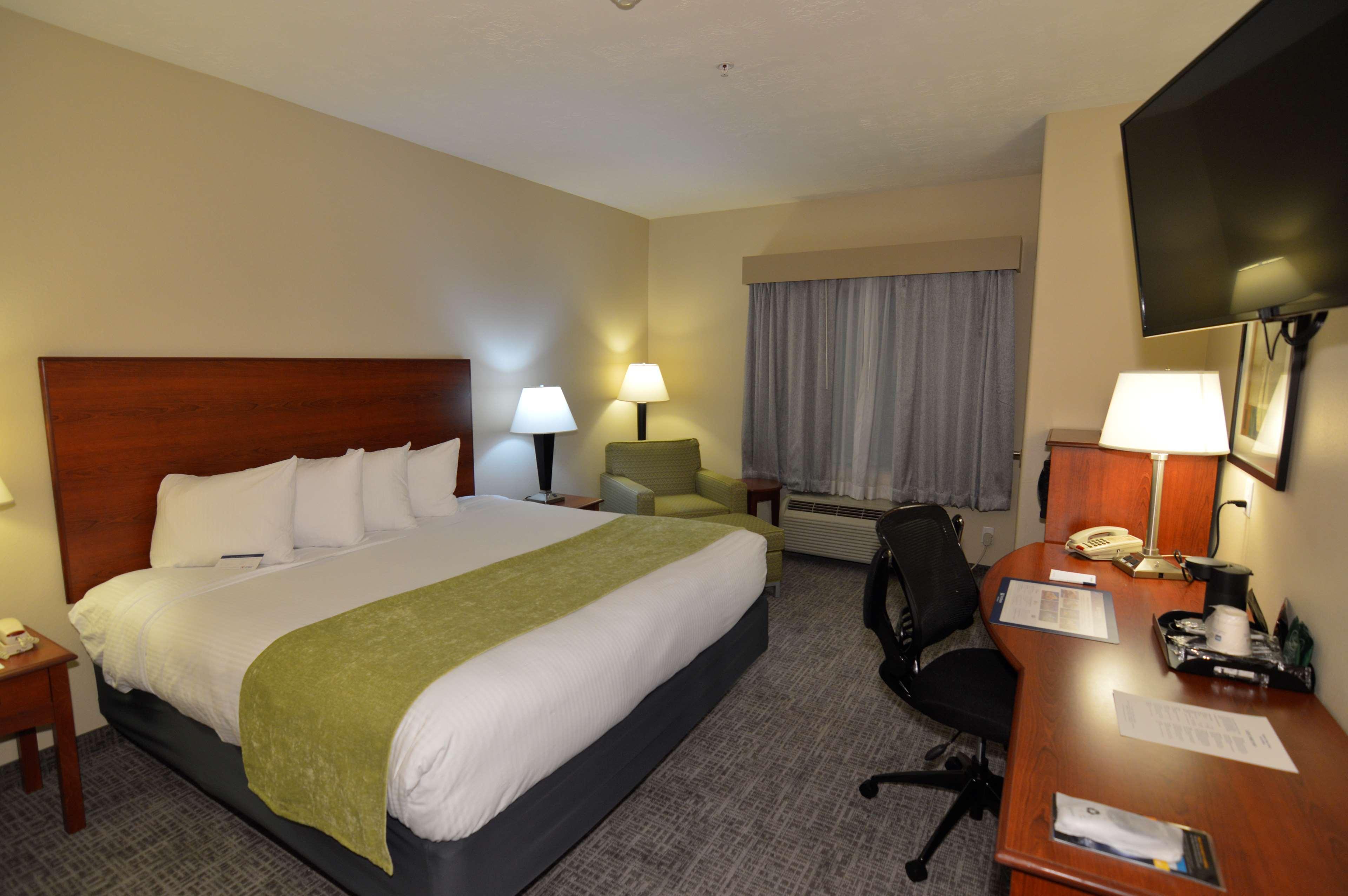 Best Western Oasis Inn Canadian Bagian luar foto