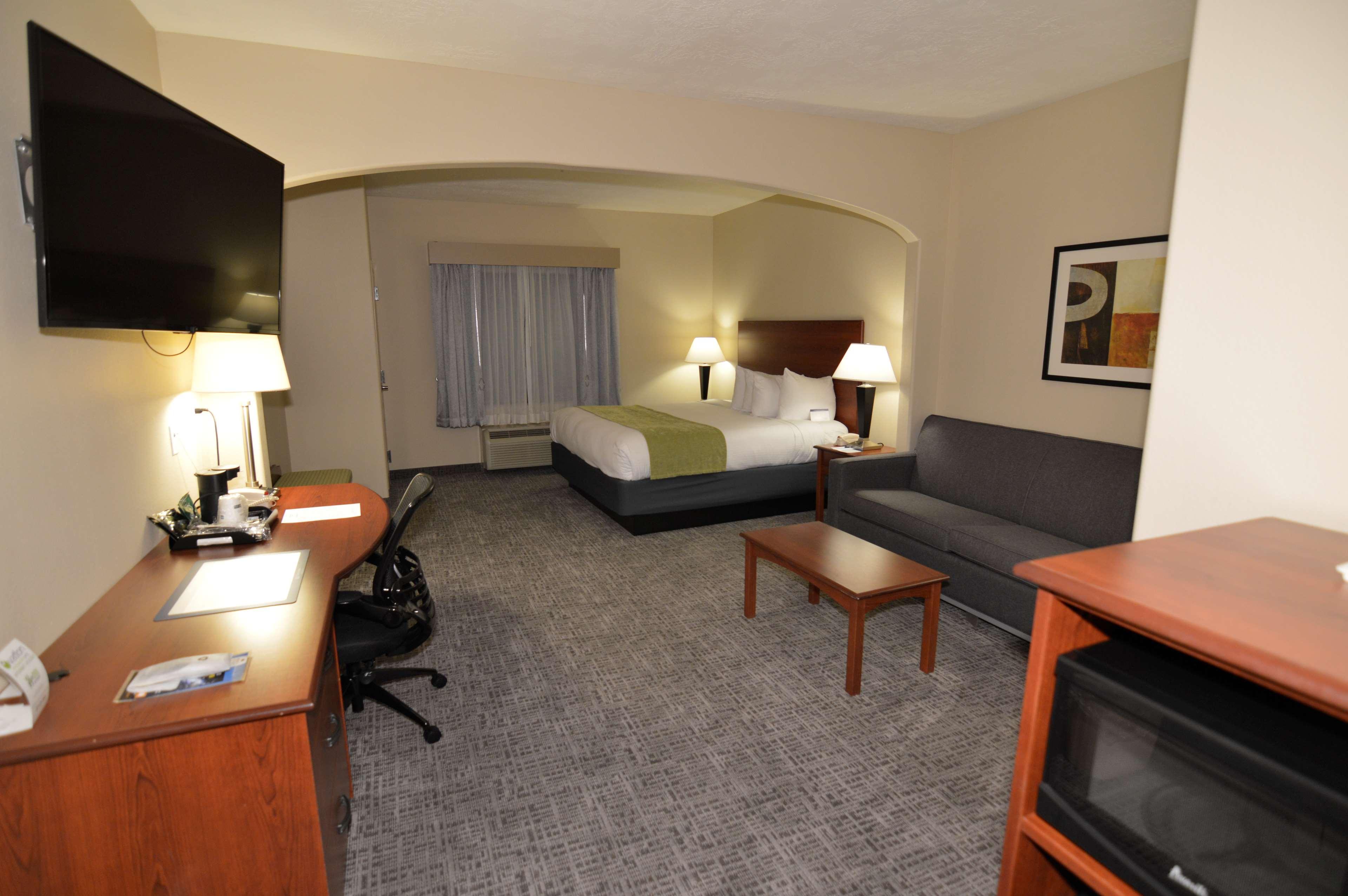 Best Western Oasis Inn Canadian Bagian luar foto