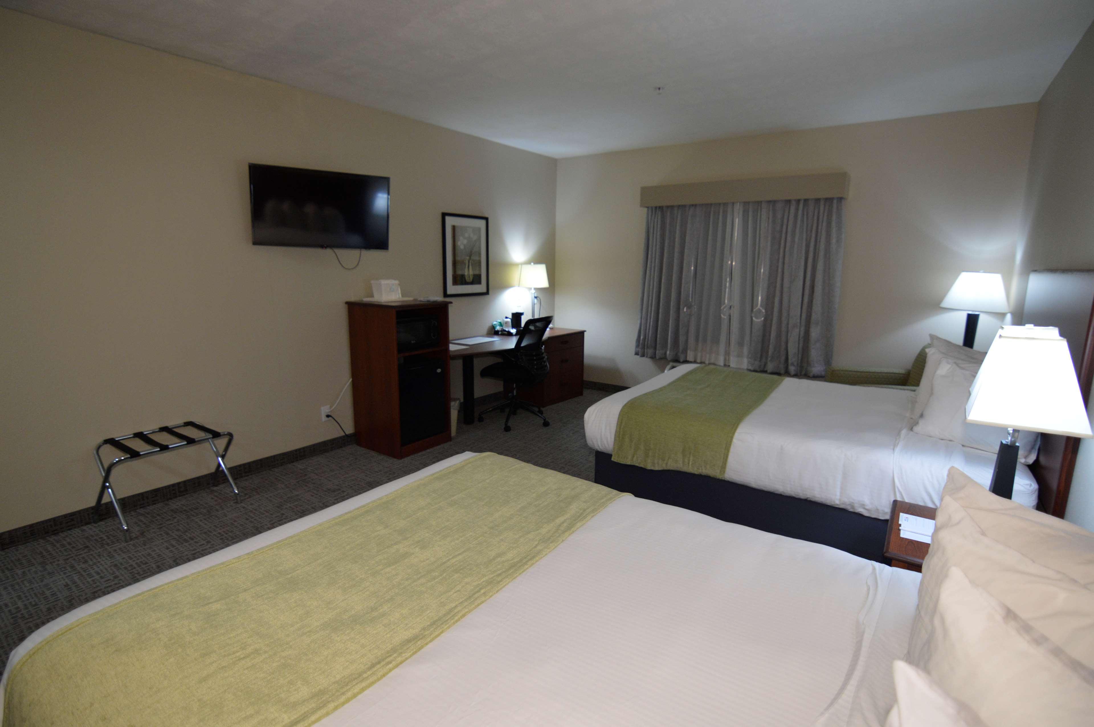 Best Western Oasis Inn Canadian Bagian luar foto