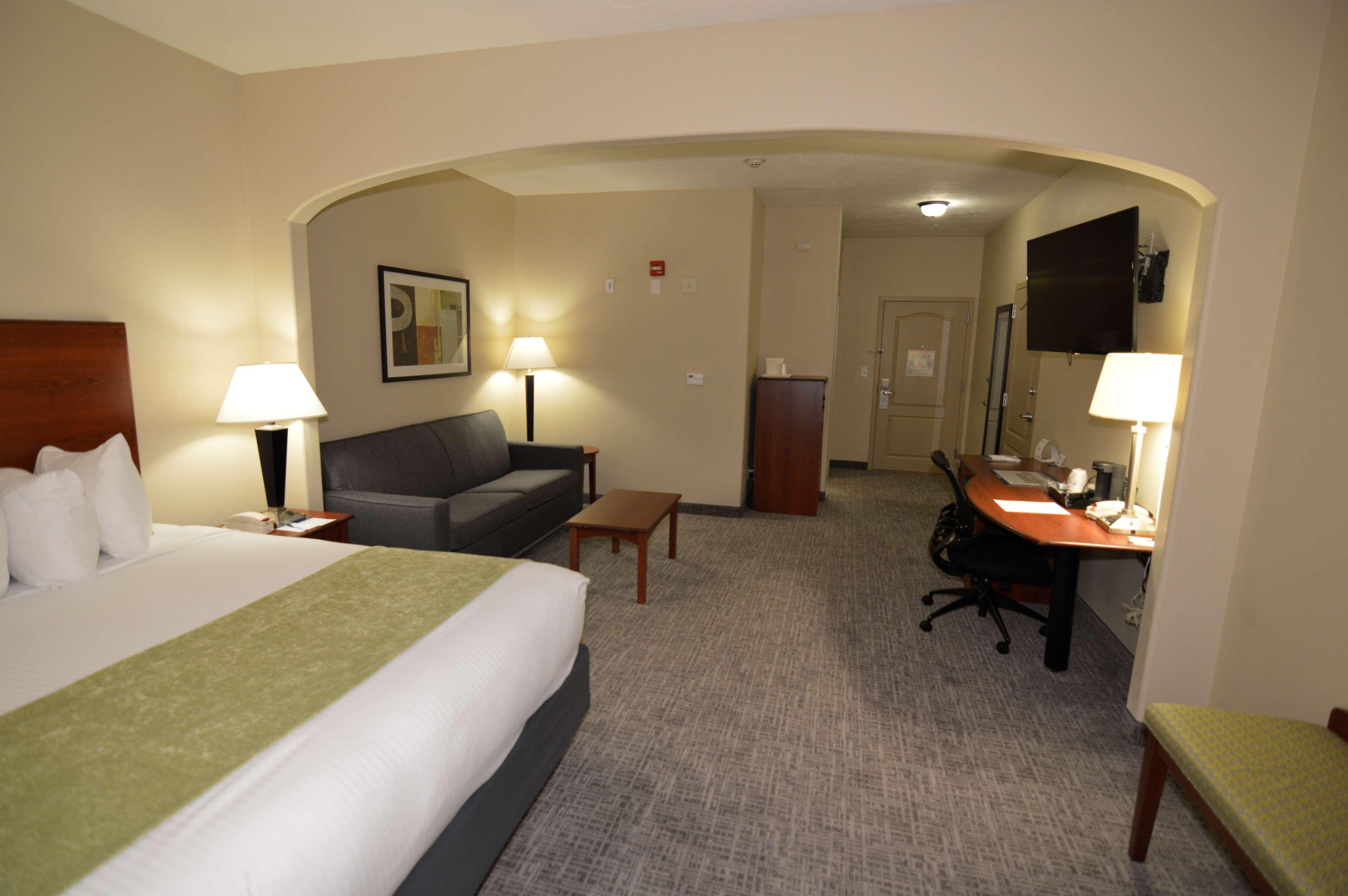Best Western Oasis Inn Canadian Bagian luar foto