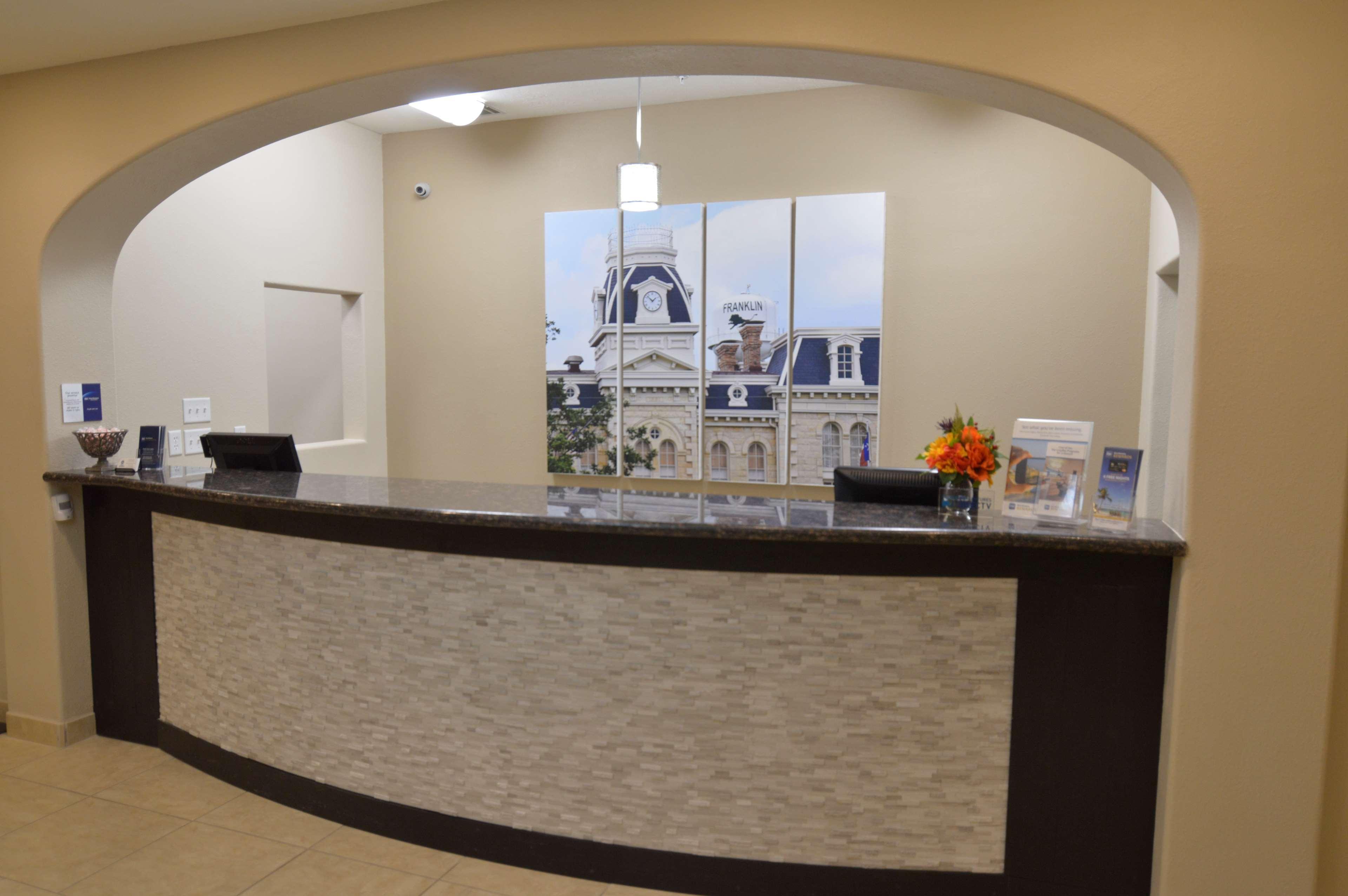 Best Western Oasis Inn Canadian Bagian luar foto