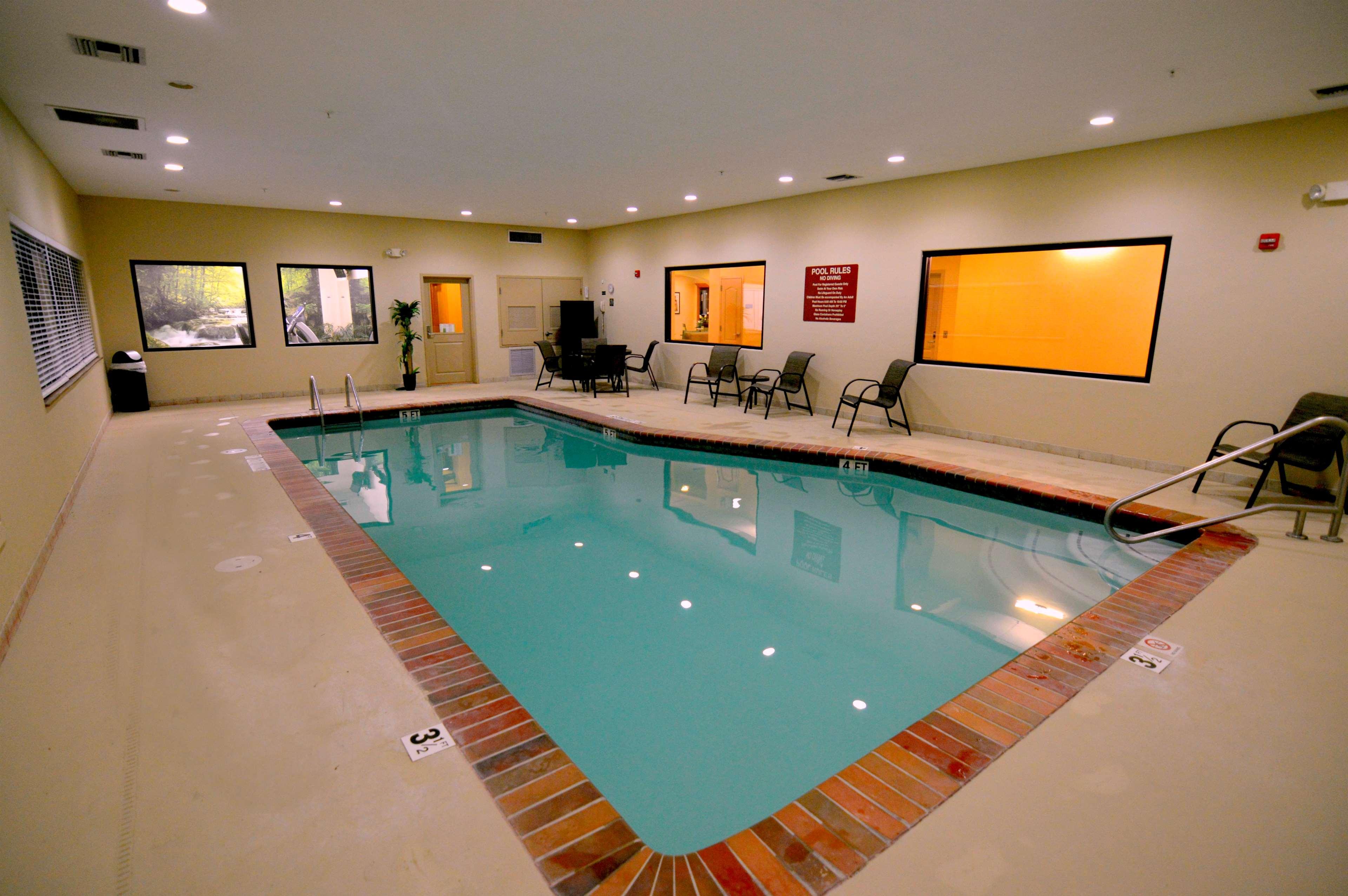 Best Western Oasis Inn Canadian Bagian luar foto