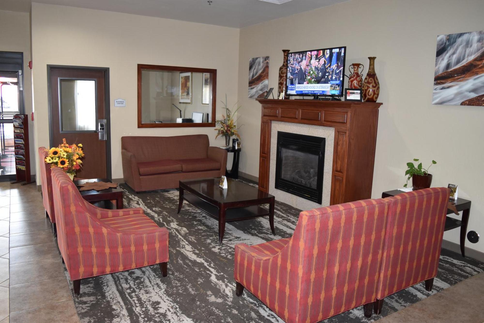 Best Western Oasis Inn Canadian Bagian luar foto